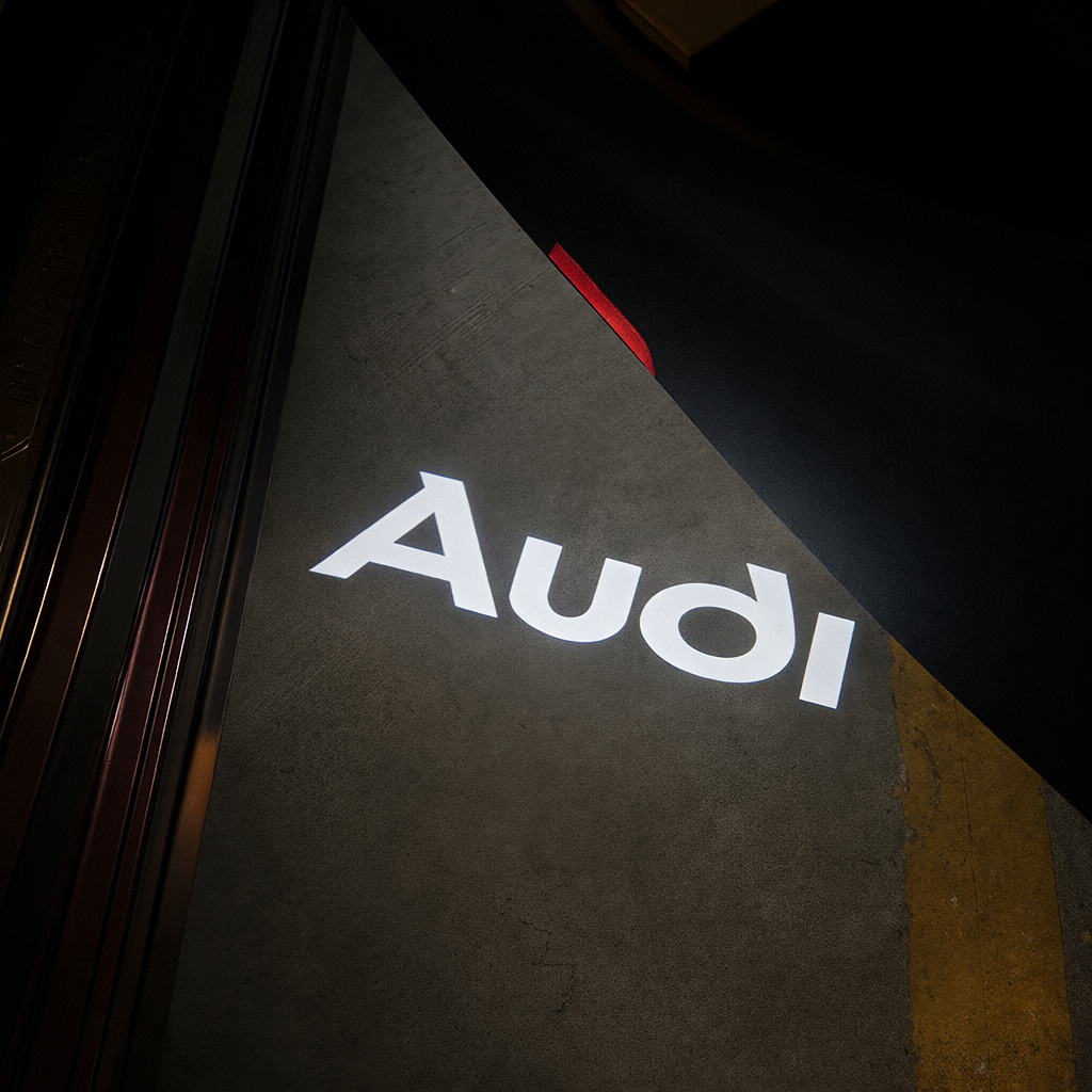 2x LED-Türprojektoren kompatibel mit AUDI (PLUG&PLAY)