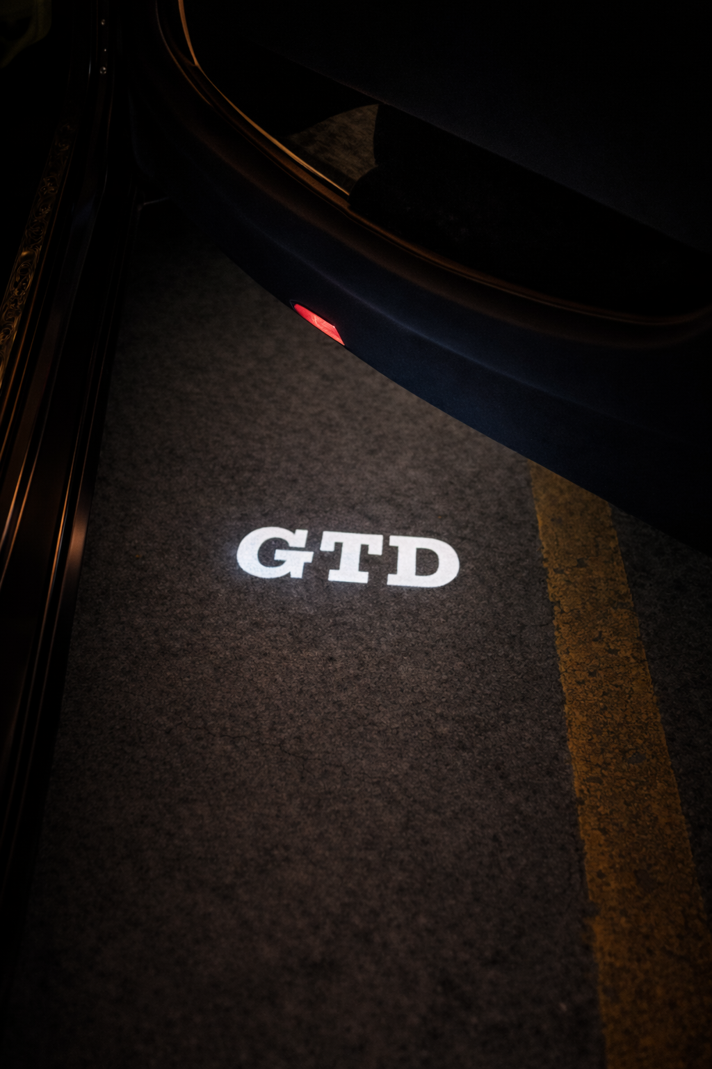 2x LED-Türprojektoren kompatibel mit Golf GTD (PLUG&PLAY)