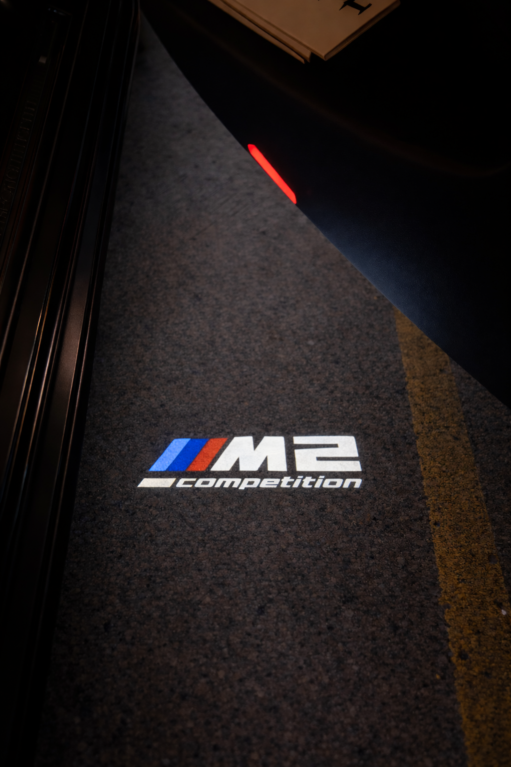 2x LED-Türprojektoren kompatibel mit BMW M2 Competition (PLUG&PLAY)