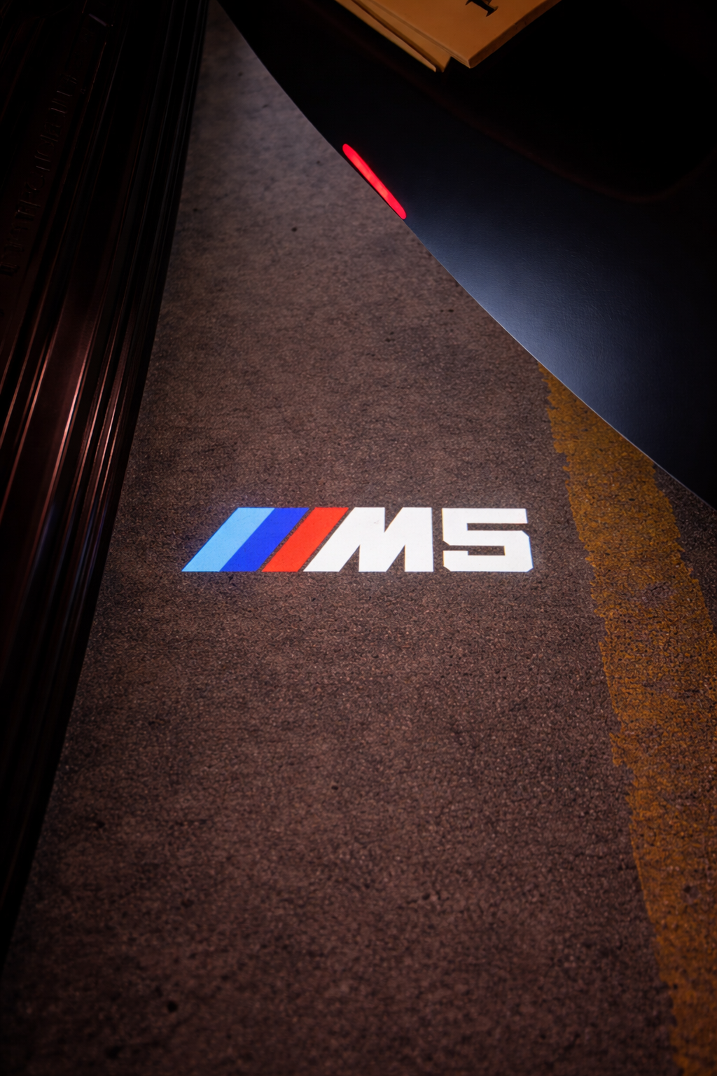 2x Projecteurs de porte Led compatible pour BMW M5 (PLUG&PLAY)