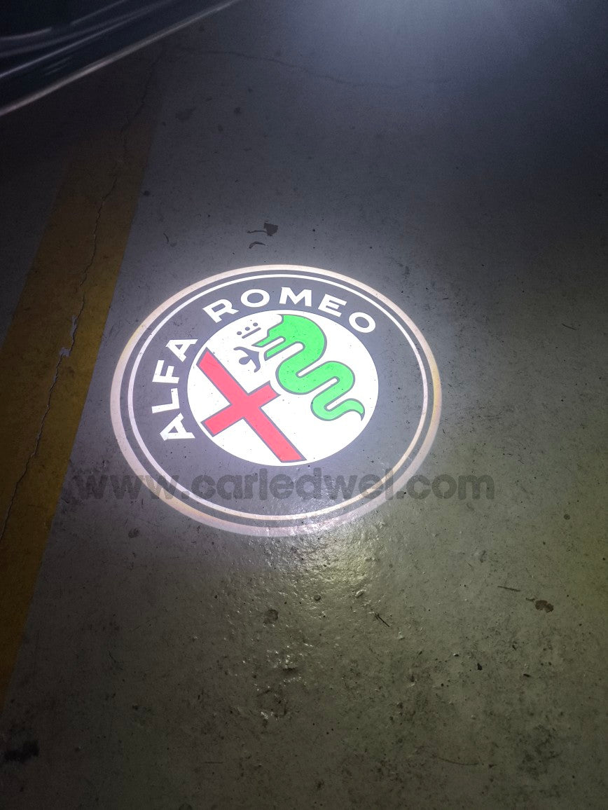 2x LED-Türprojektoren kompatibel für Alfra Romeo (PLUG&PLAY)