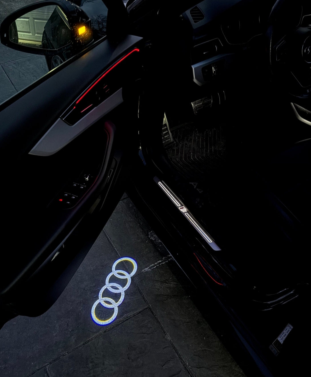 2x Projecteurs de porte Led compatible pour AUDI (4 anneaux) (PLUG&PLAY)